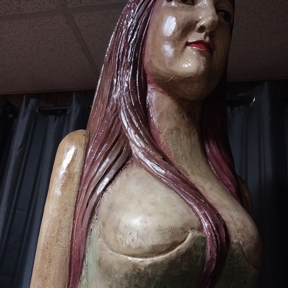 Stunning Red Head Lady of THE SEA MERMAID - Picture 3 of 8